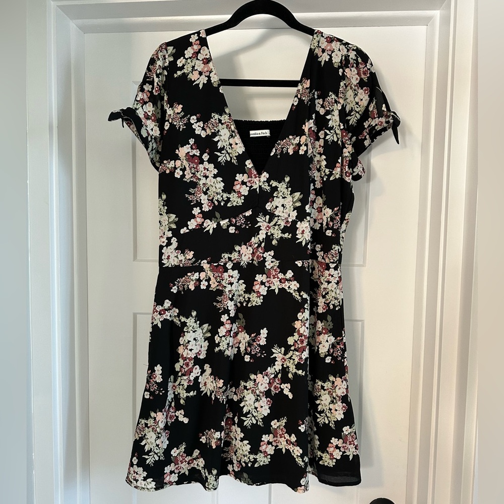 Like new floral Abercrombie dress